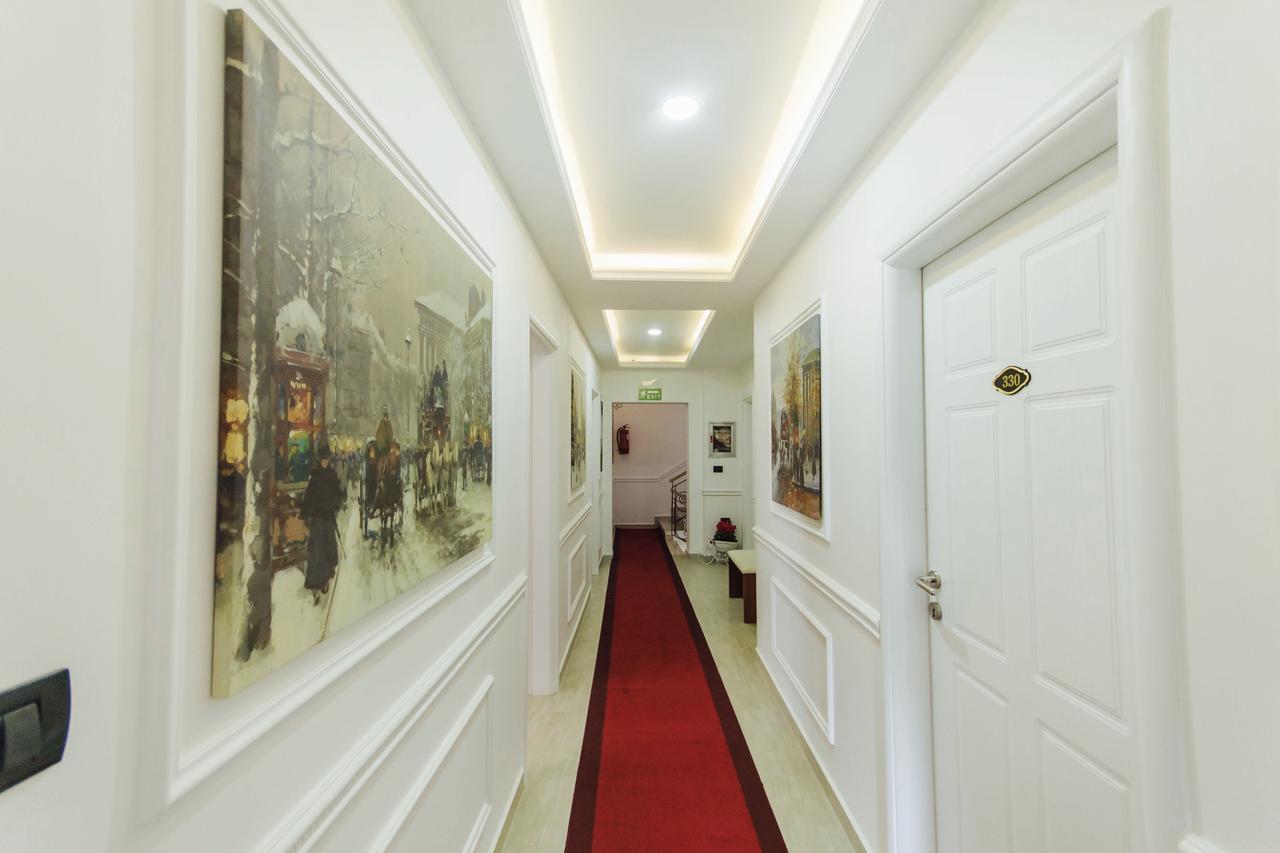 Vila Ada Hotel Тирана Экстерьер фото